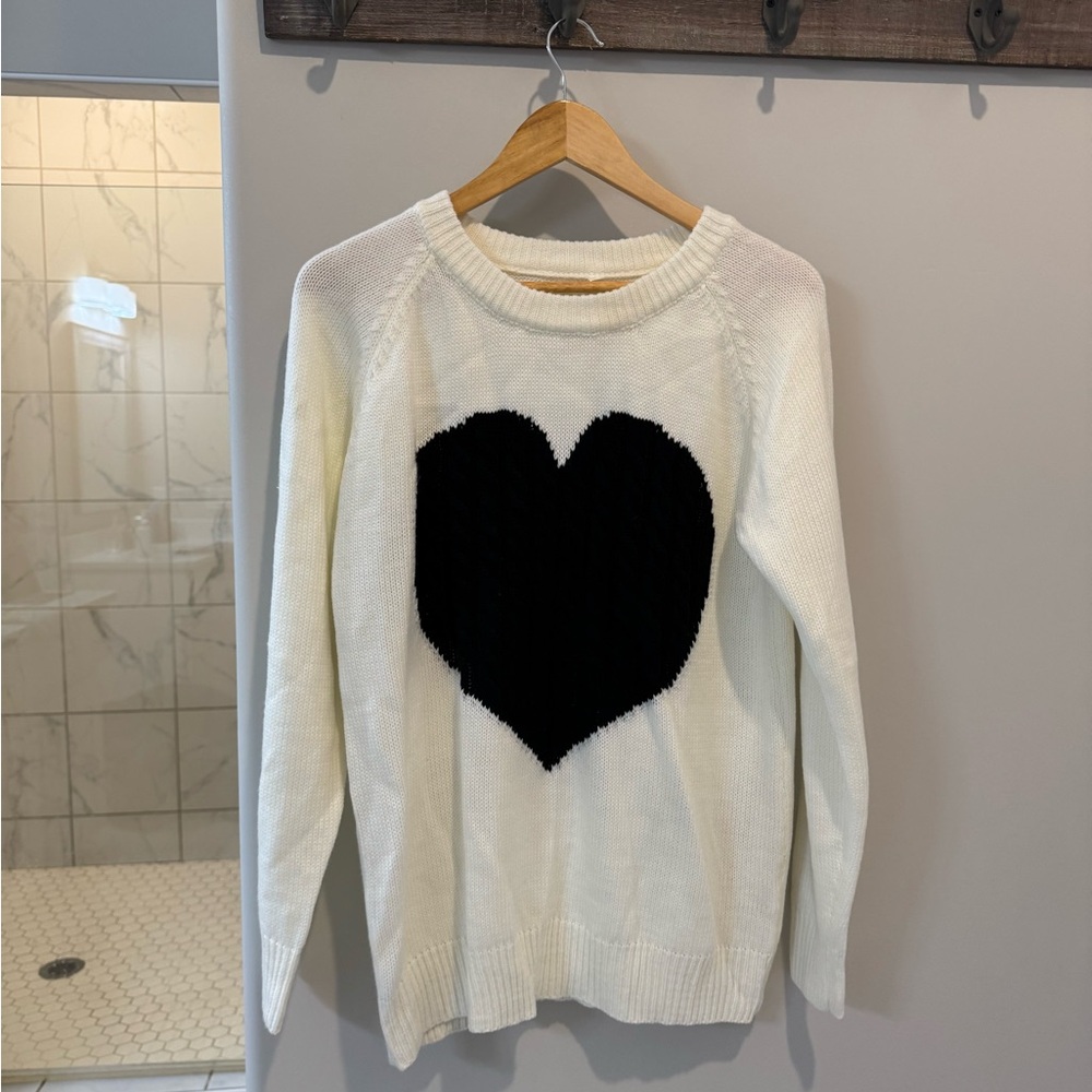 Women's Pullover Sweaters Long Sleeve Crew Neck Cute Heart Knitted Casual